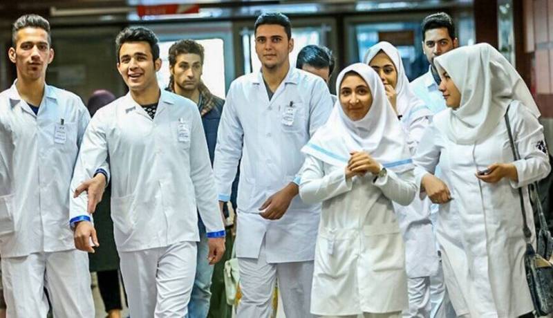 خالی شدن کشور از پزشکان جدی است